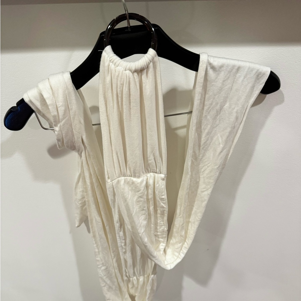 White Top, Can Be Used In Many Different Ways. Do… - image 4